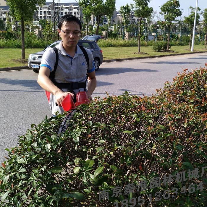 供应绿节牌无刷电机锂电I型电动弧形修球机_绿篱机_苗圃机械