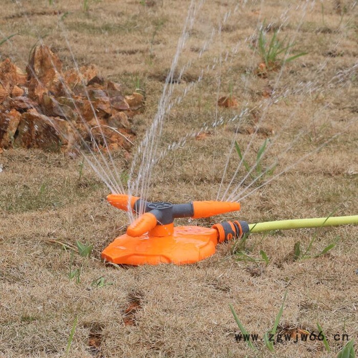 雨润喷灌新款园林喷水草坪挂念 三叉喷头地喷 福建喷灌 工地喷雾图2