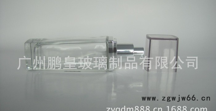 方形玻璃化妆品套装瓶 四方乳液瓶 配电化铝喷头